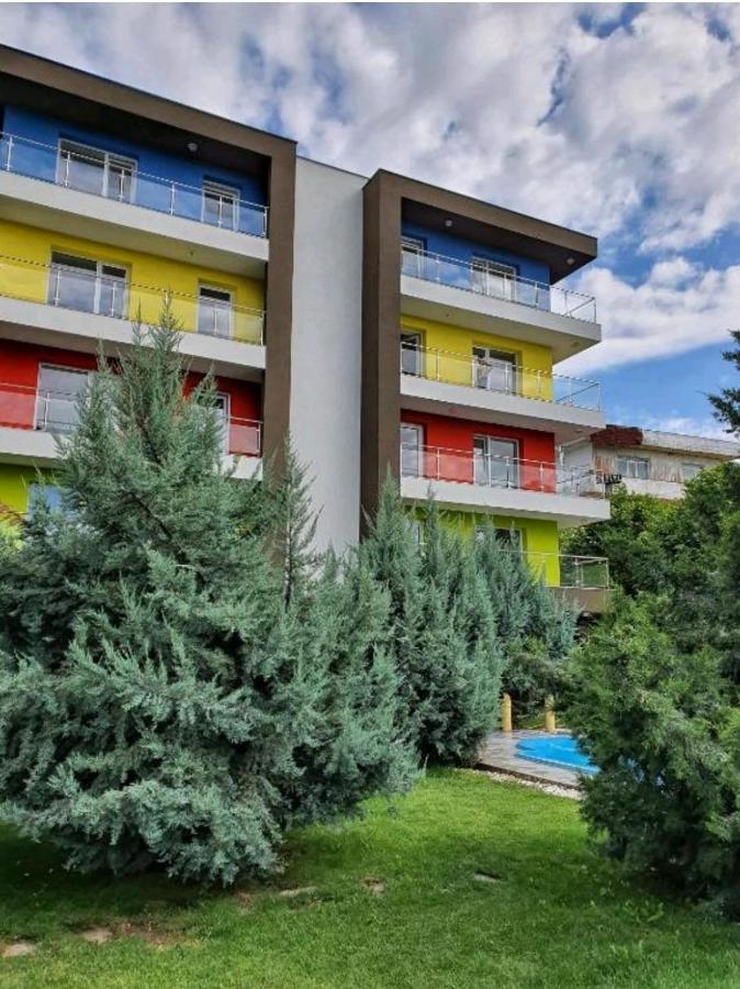 Tranzzit Airport Apartment II Otopeni Eksteriør bilde